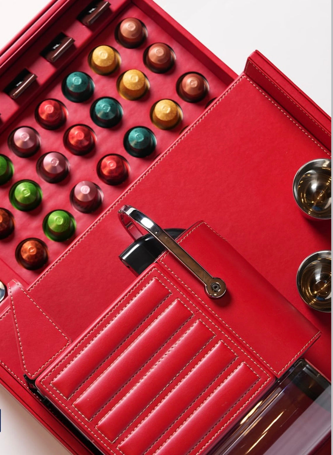 Coffee Machine with Accessories